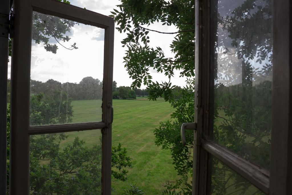 Bij En Boom Bed & Breakfast Drachten Rom bilde
